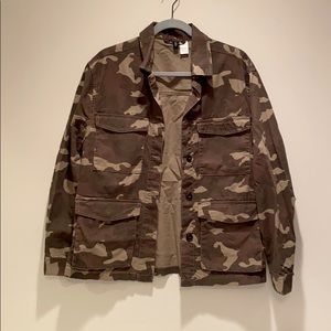 H&M camo oversized shirt jacket - shacket